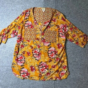 Fig and flower plus size 3X floral high low top in re and golds